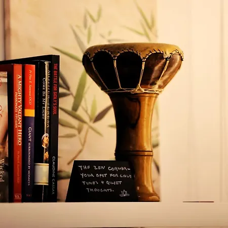 The Zen Loft A Quiet And Restful Urban Hideaway Διαμέρισμα *