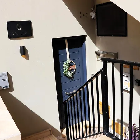 Zen Loft Stylish & Peaceful Near St Julians Apartment Is-Swieqi