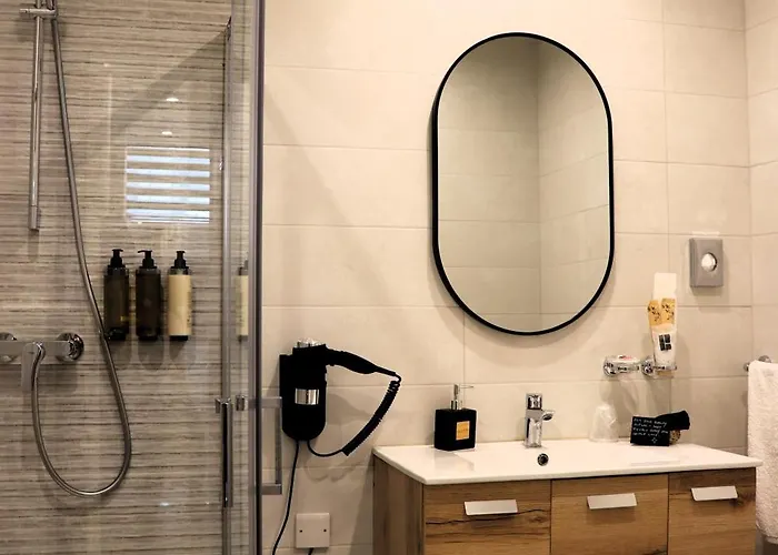 Appartamento Zen Loft A Quiet And Restful Urban Getaway Near St Julians And Sliema *