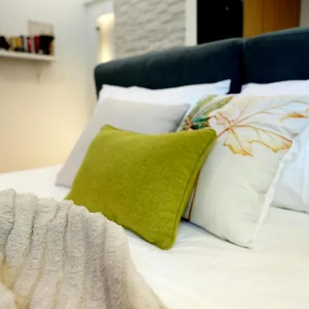 Апартаменты Zen Loft Quiet Retreat Near St Julians