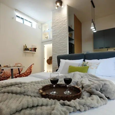 Zen Loft Quiet Retreat Near St Julians