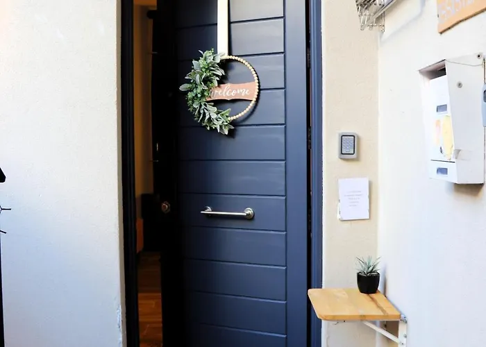 Zen Loft A Quiet And Restful Urban Getaway Near St Julians And Sliema Lägenhet Is-Swieqi