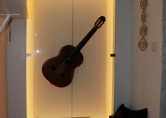 Zen Loft A Quiet And Restful Urban Getaway Near St Julians And Sliema Lägenhet *